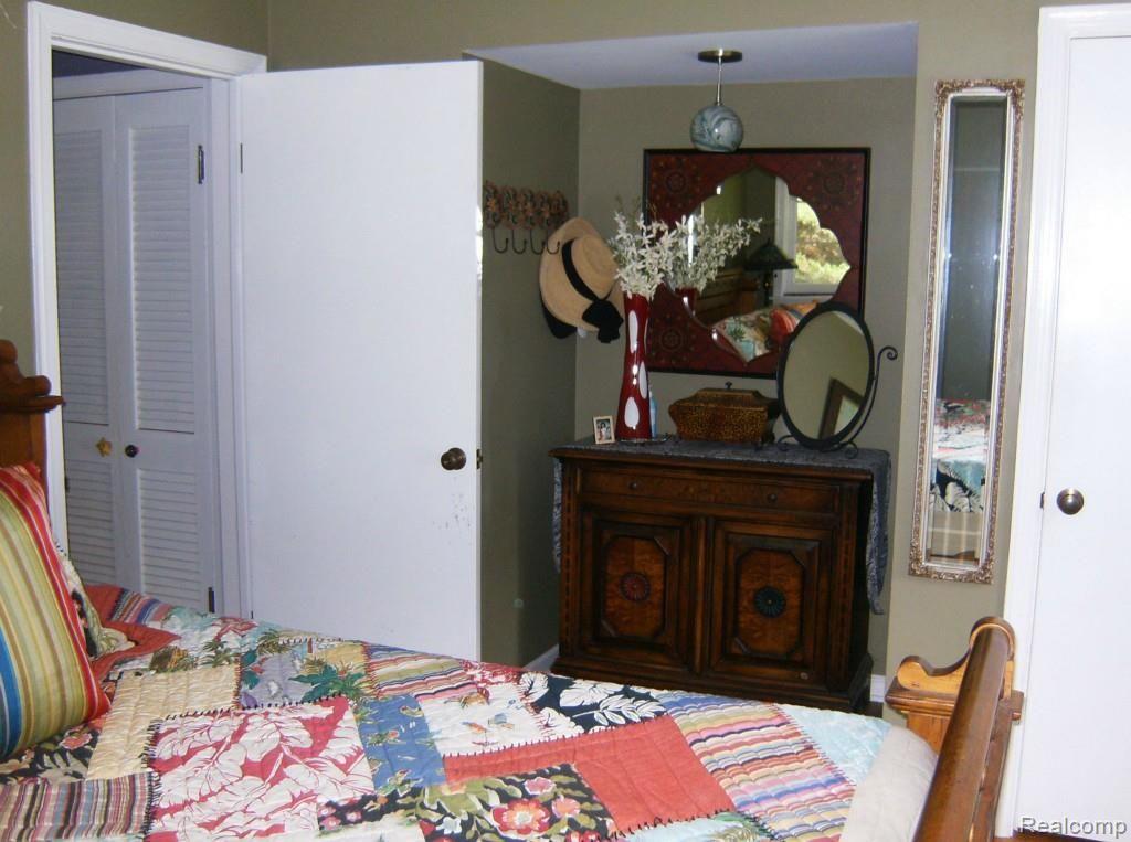 4901 Lakeshore Road Lexington, MI 48450 - Photo 16 of 18 15-HPIM4972.jpg