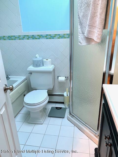 8 Green Valley Road Staten Island, NY 10312 - Photo 14 of 26 IMG_2657