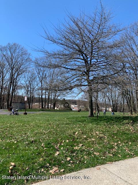 8 Green Valley Road Staten Island, NY 10312 - Photo 22 of 26 IMG_2692