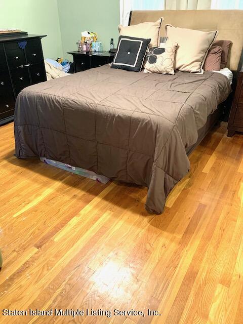 8 Green Valley Road Staten Island, NY 10312 - Photo 10 of 26 IMG_2656