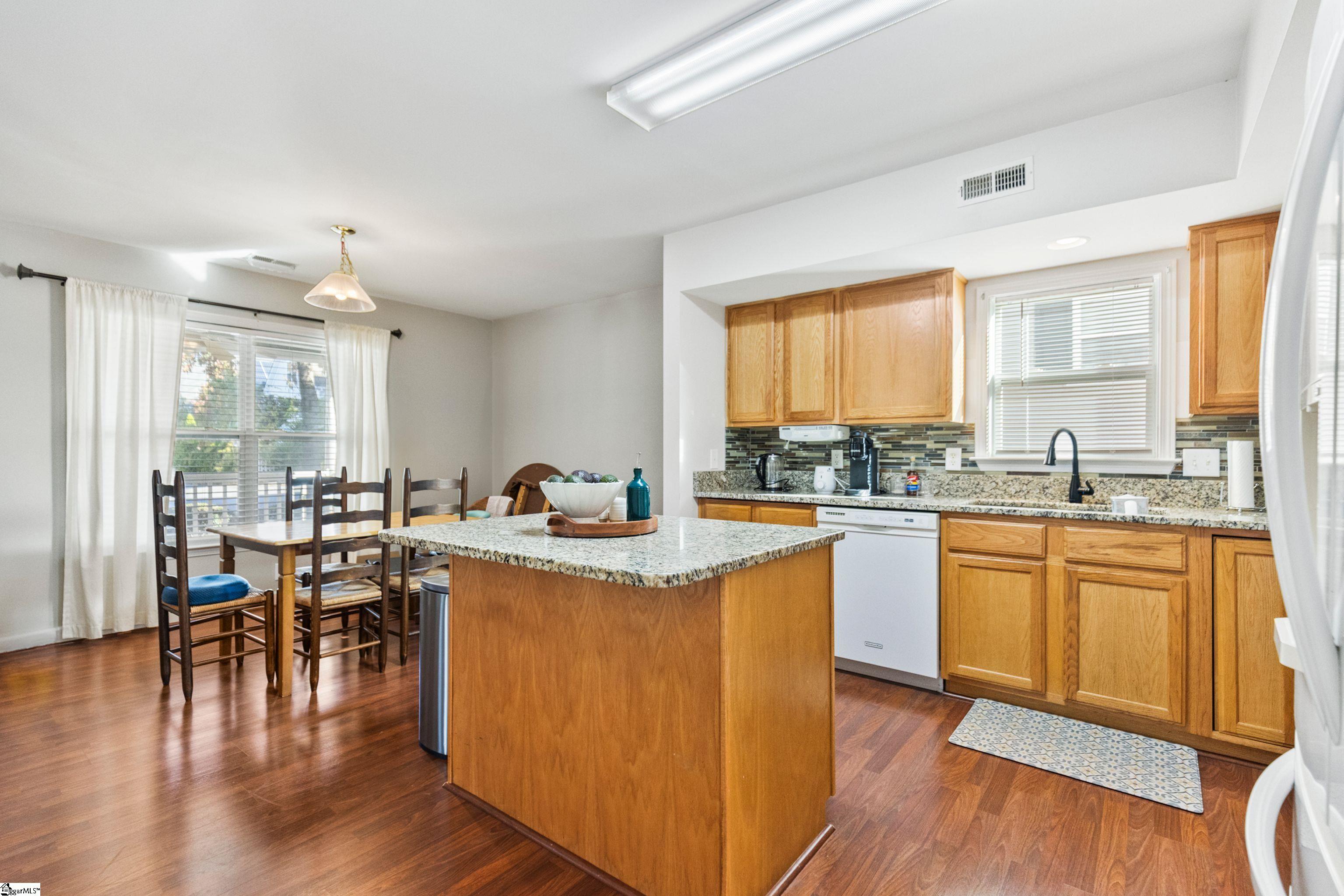 106 Provence Street Greenville, SC 29607 - Photo 9 of 20 Gallery Image 9