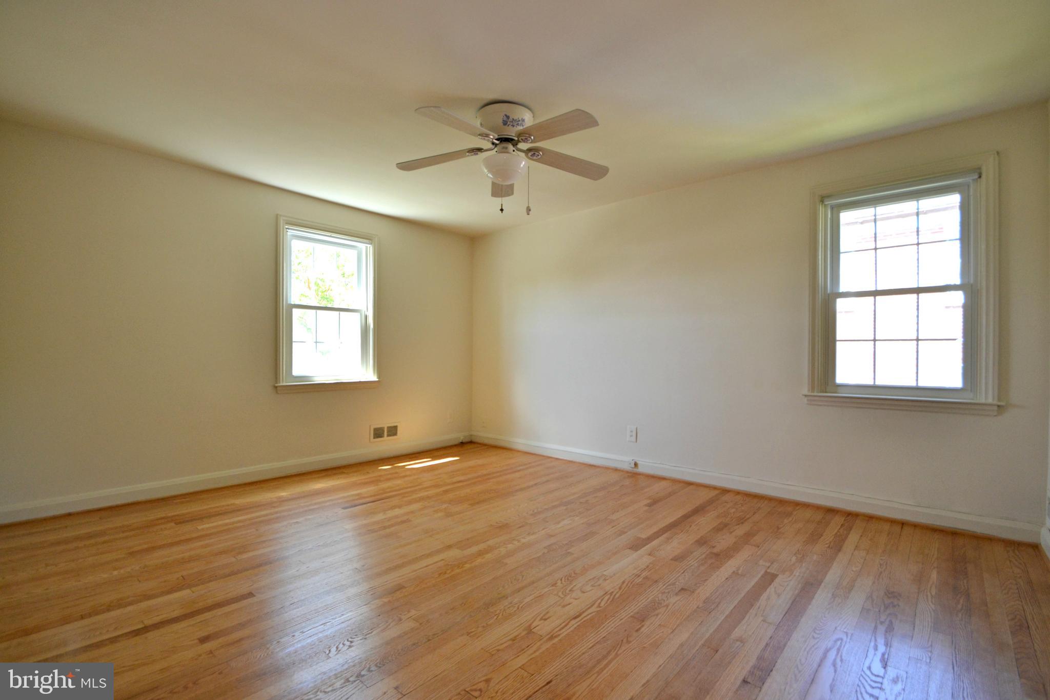 6156 Regent Park Road Baltimore, MD 21228 - Photo 13 of 30 Bedroom