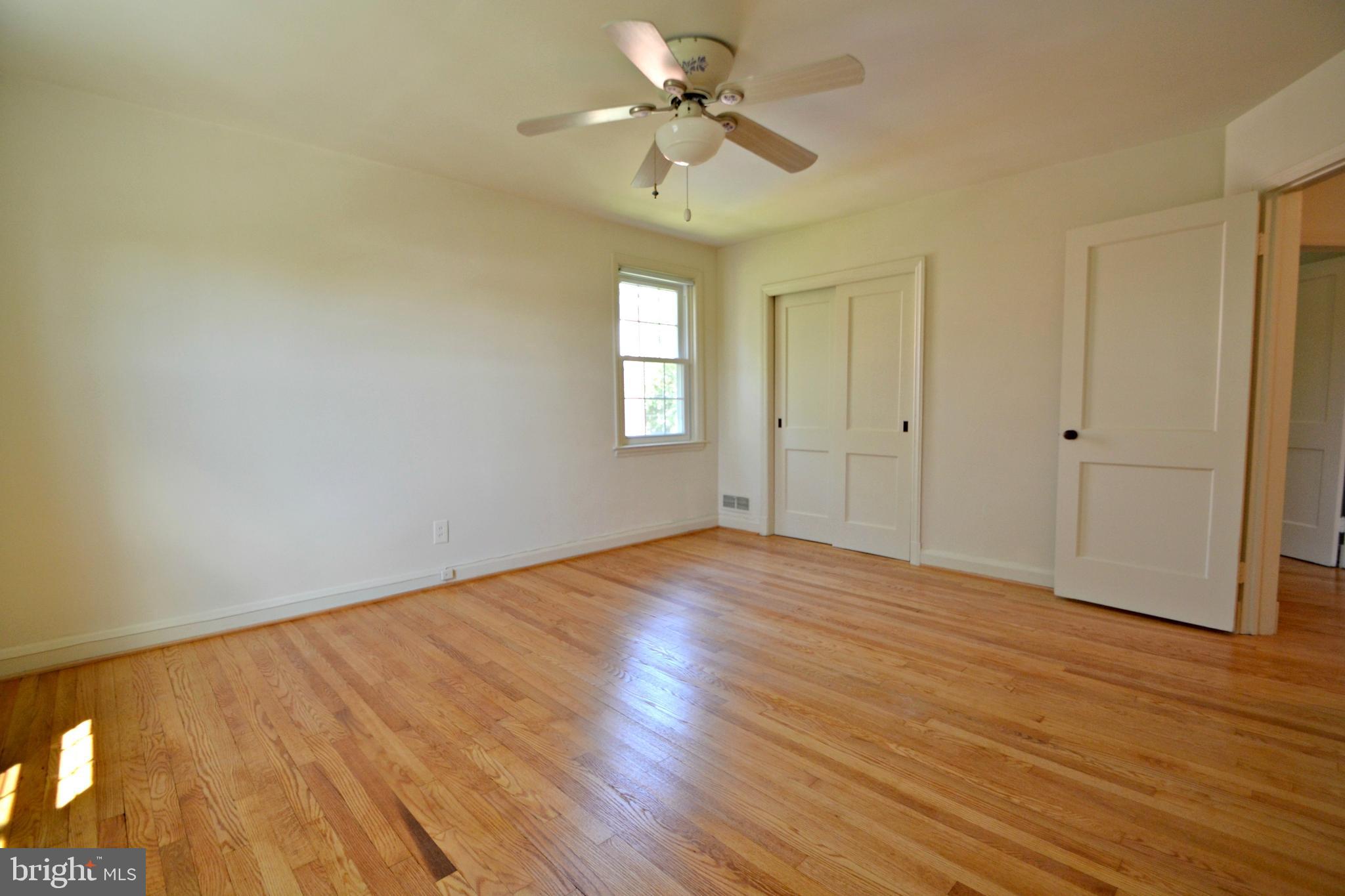 6156 Regent Park Road Baltimore, MD 21228 - Photo 14 of 30 Bedroom
