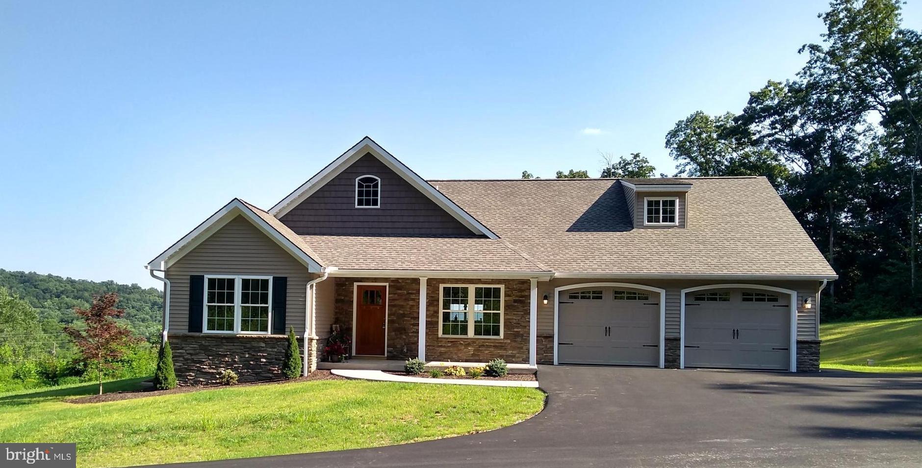 457 Edwards Road Narvon, PA 17555 - Photo 1 of 40 Gallery Image 1