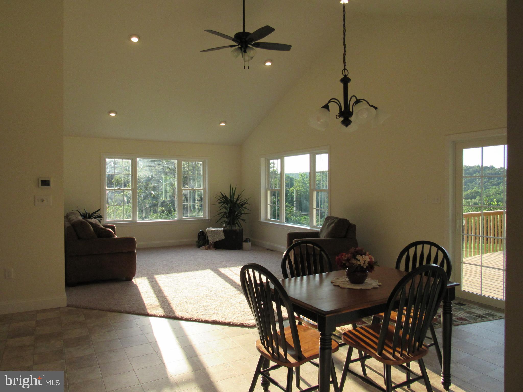 457 Edwards Road Narvon, PA 17555 - Photo 4 of 40 Gallery Image 4