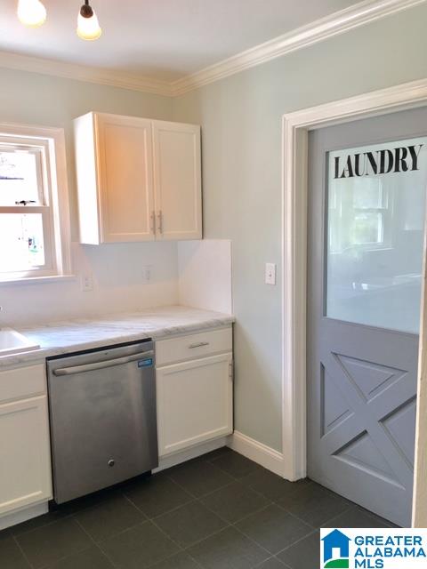 148 Pinewood Avenue Bessemer, AL 35023 - Photo 3 of 14