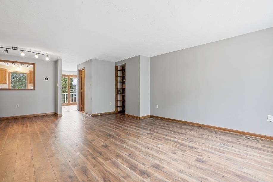 14 Milford Road, Unit 4 Grafton, MA 01560 - Photo 12 of 41