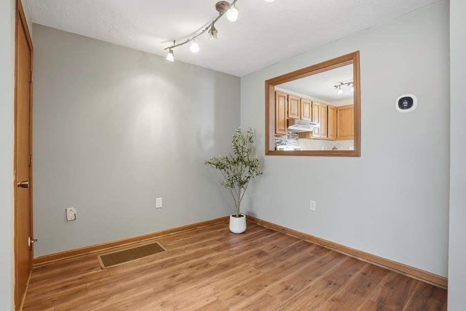 14 Milford Road, Unit 4 Grafton, MA 01560 - Photo 13 of 41