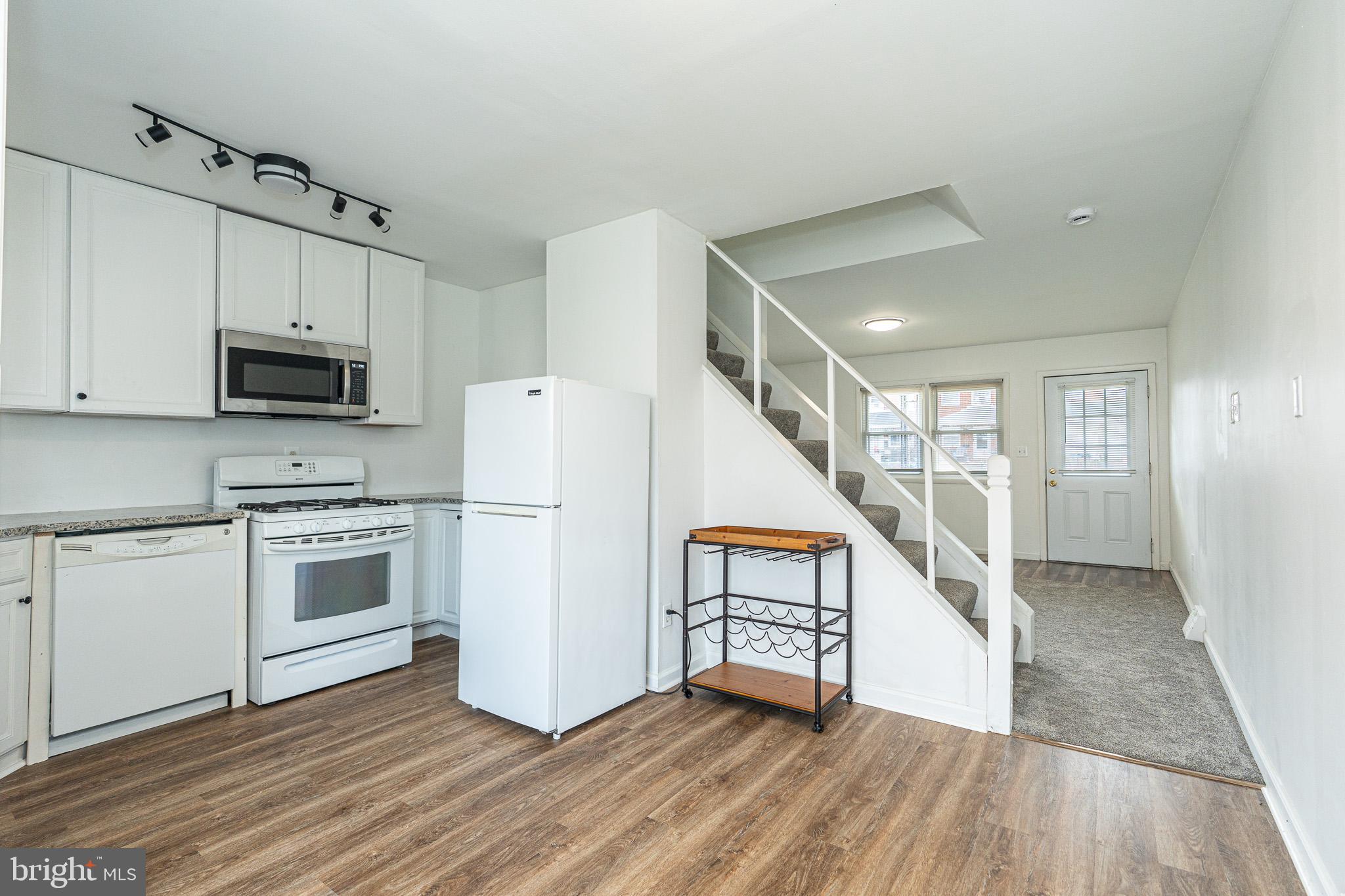 8032 Gray Haven Road Baltimore, MD 21222 - Photo 7 of 25 Gallery Image 7