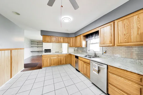 $344,900 | 287 South 500 West, Valparaiso, IN 46385