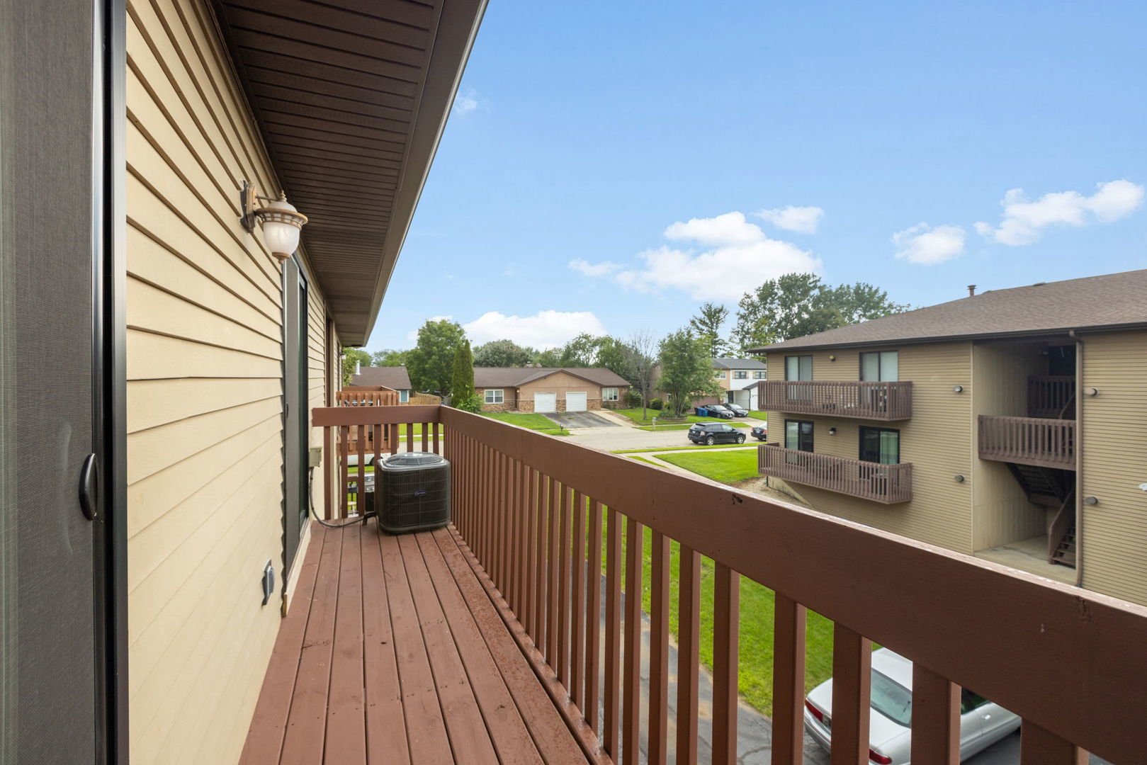 720 Sundown Road, Unit F South Elgin, IL 60177 - Photo 16 of 20 Gallery Image 16