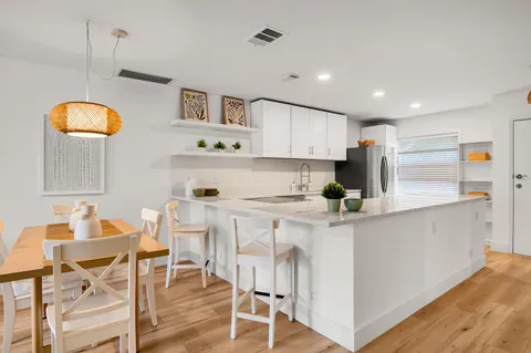 $220,000 | 8799 Bella Vista Drive, Unit 2780, Boca Raton, FL 33433