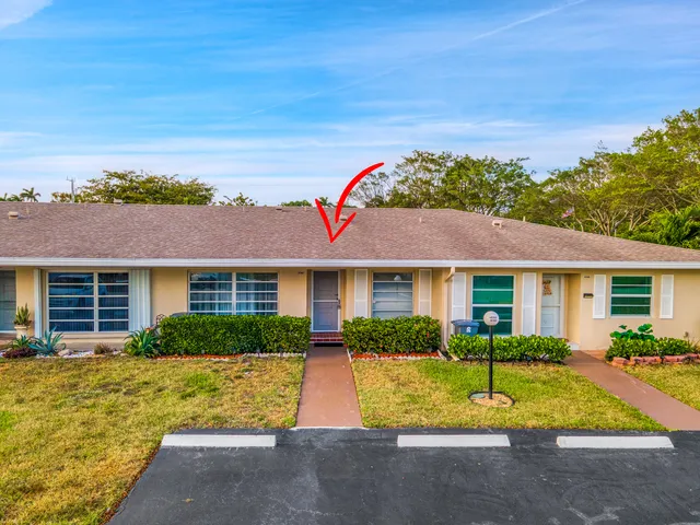 $220,000 | 8799 Bella Vista Drive, Unit 2780, Boca Raton, FL 33433