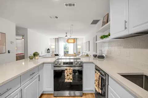 $220,000 | 8799 Bella Vista Drive, Unit 2780, Boca Raton, FL 33433