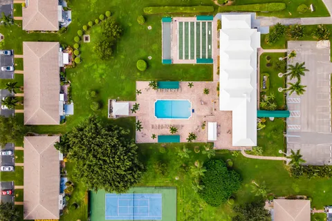 $220,000 | 8799 Bella Vista Drive, Unit 2780, Boca Raton, FL 33433