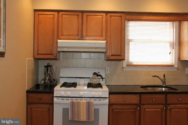 $345,000 | 7902 Brous Avenue, Philadelphia, PA 19152