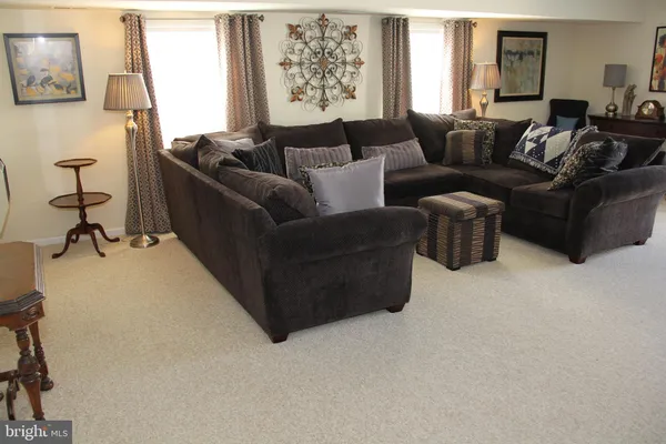 $345,000 | 7902 Brous Avenue, Philadelphia, PA 19152