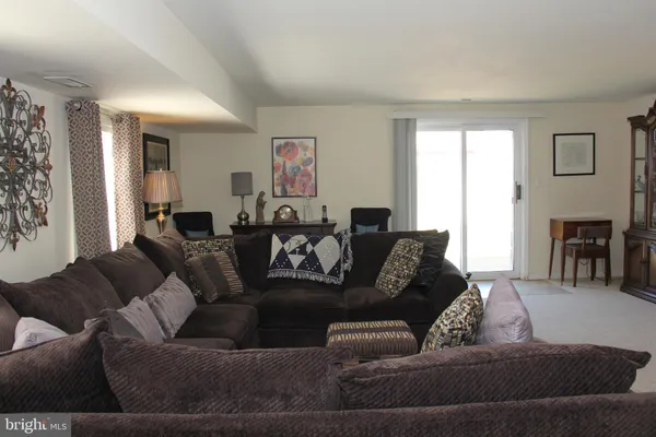 $345,000 | 7902 Brous Avenue, Philadelphia, PA 19152