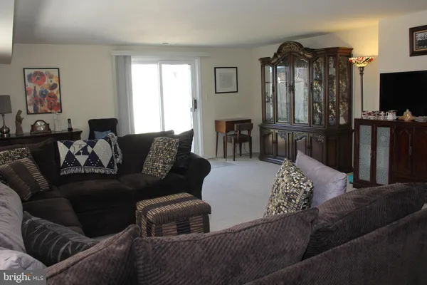 $345,000 | 7902 Brous Avenue, Philadelphia, PA 19152