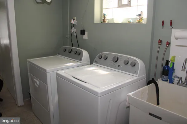 $345,000 | 7902 Brous Avenue, Philadelphia, PA 19152