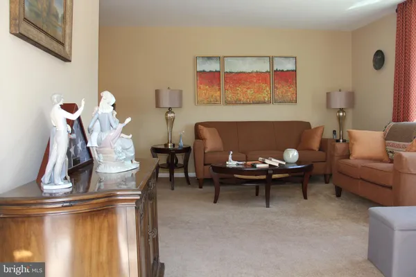 $345,000 | 7902 Brous Avenue, Philadelphia, PA 19152