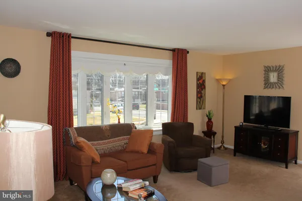 $345,000 | 7902 Brous Avenue, Philadelphia, PA 19152