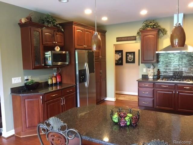 5209 Walker Road Davison, MI 48423 - Photo 21 of 68 Stainless steel appliances stay!!