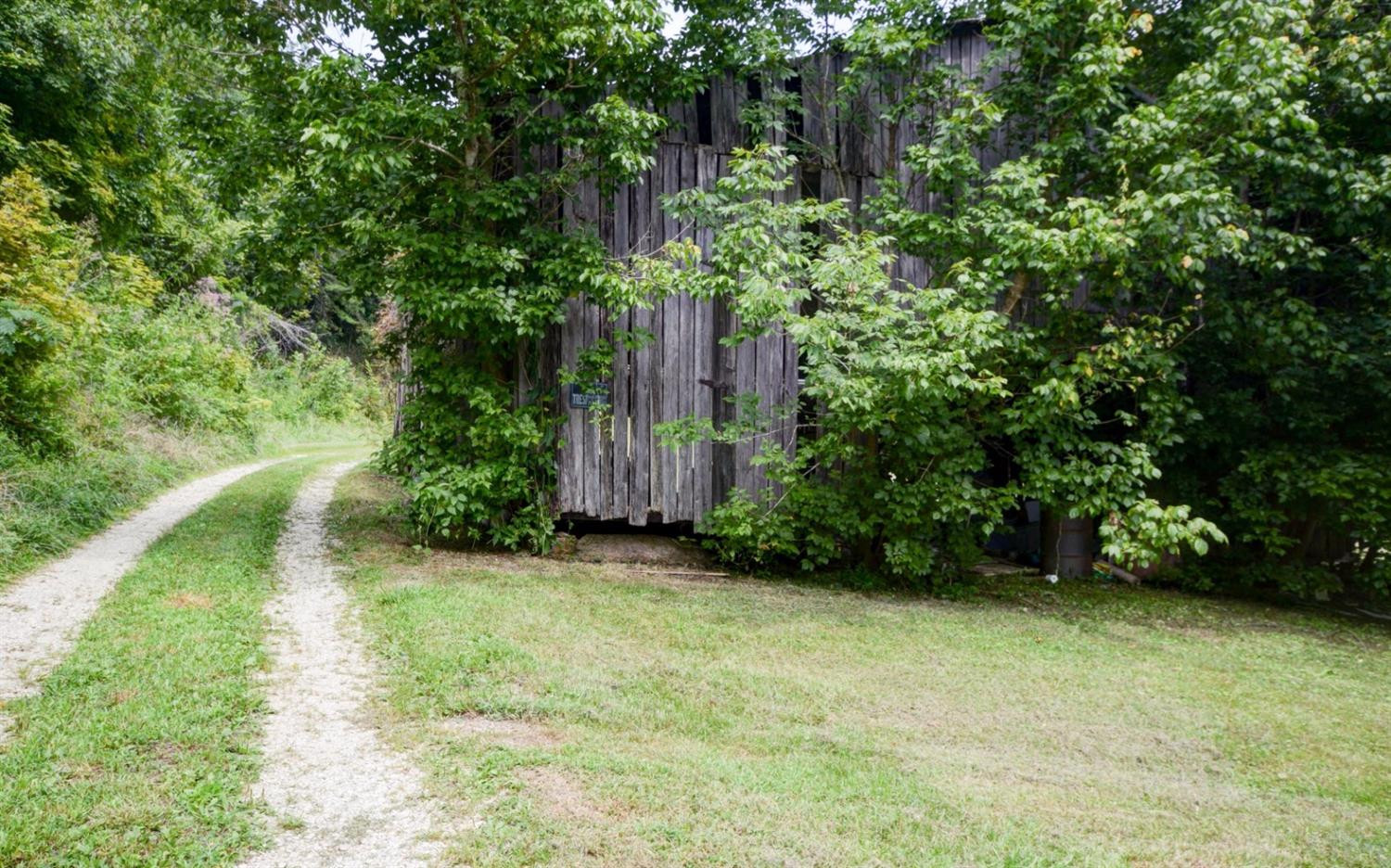 1893 Cat Creek Road Stanton, KY 40380 - Photo 16 of 22 Photo 16
