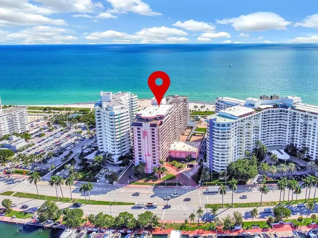$499,000 | 5225 Collins Avenue, Unit 706, Miami Beach, FL 33140