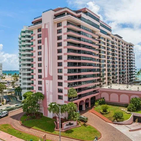 $499,000 | 5225 Collins Avenue, Unit 706, Miami Beach, FL 33140