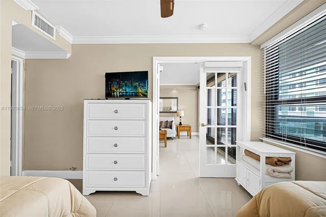 $499,000 | 5225 Collins Avenue, Unit 706, Miami Beach, FL 33140