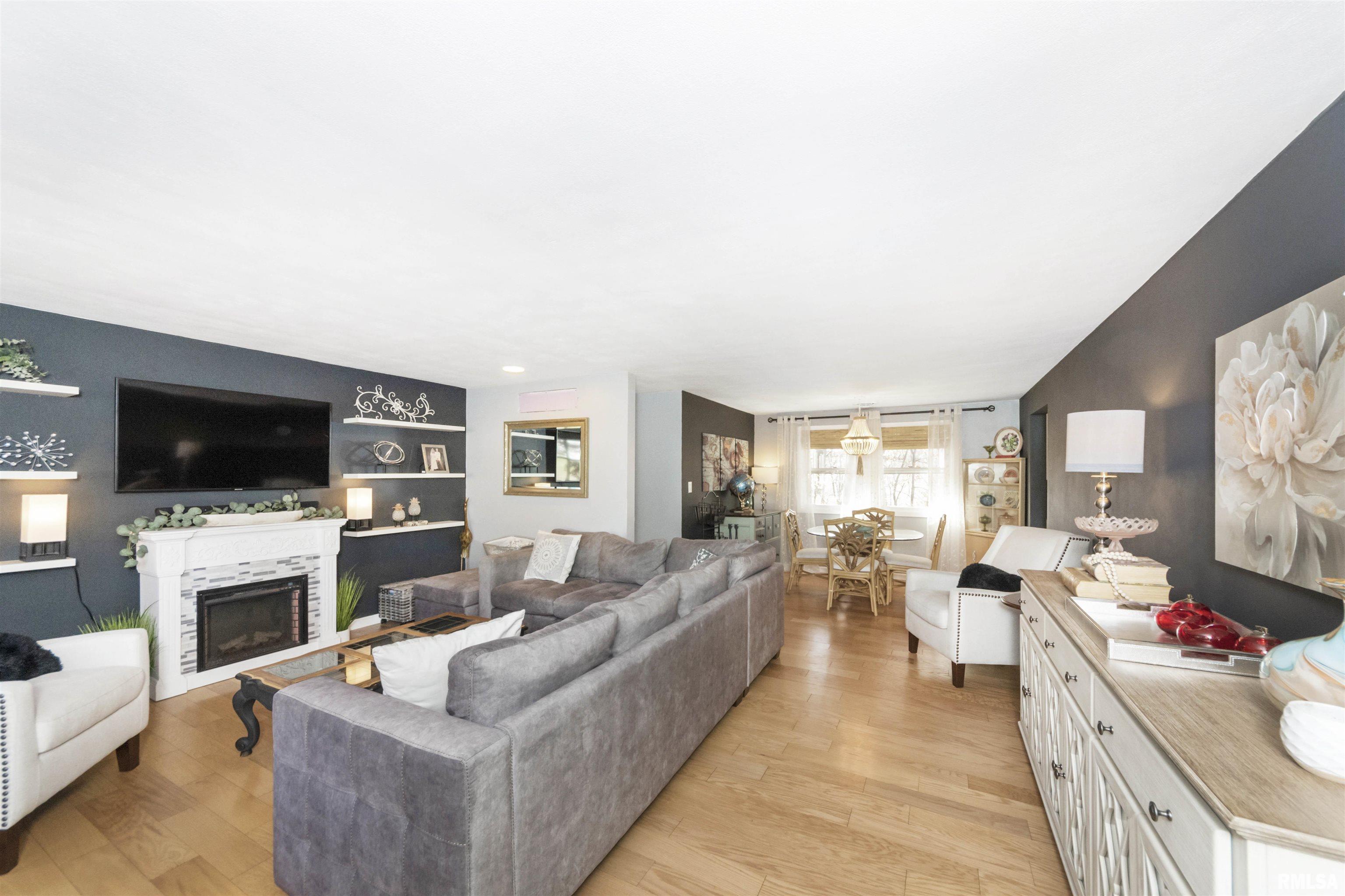 1704 Springfield Road East Peoria, IL 61611 - Photo 8 of 39 Gallery Image 8