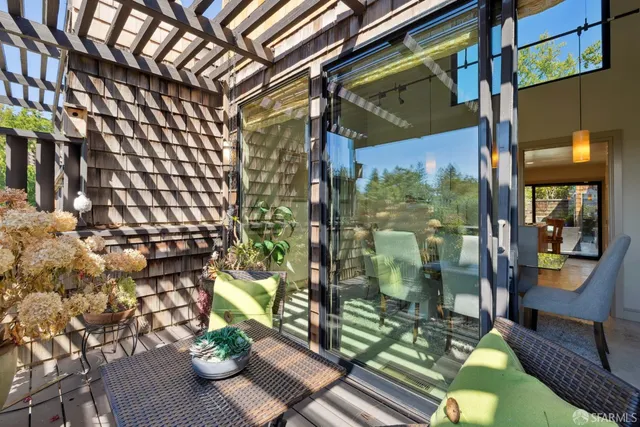 $1,549,000 | 214 The Knoll, Orinda, CA 94563