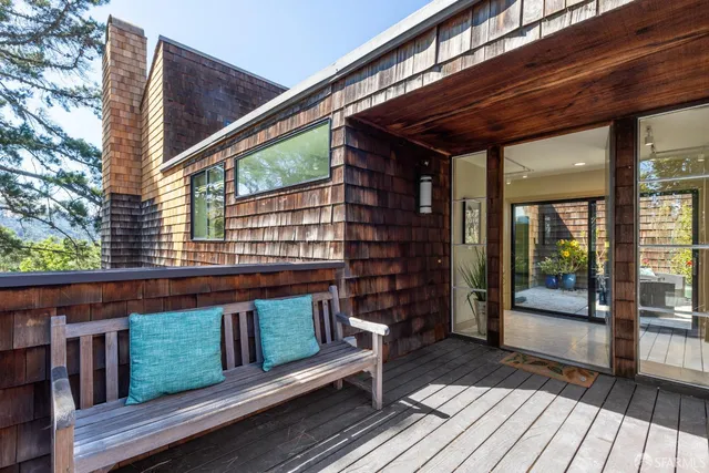 $1,549,000 | 214 The Knoll, Orinda, CA 94563