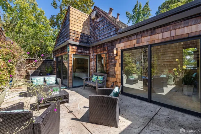 $1,549,000 | 214 The Knoll, Orinda, CA 94563