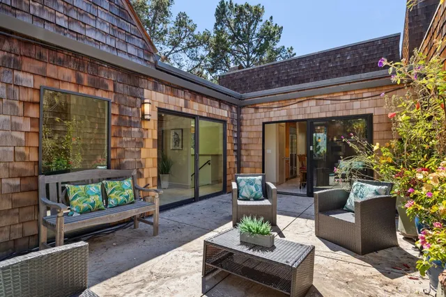 $1,549,000 | 214 The Knoll, Orinda, CA 94563