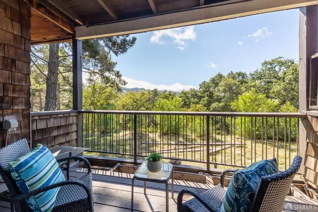 $1,549,000 | 214 The Knoll, Orinda, CA 94563