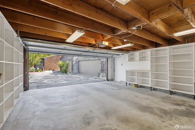 $1,549,000 | 214 The Knoll, Orinda, CA 94563