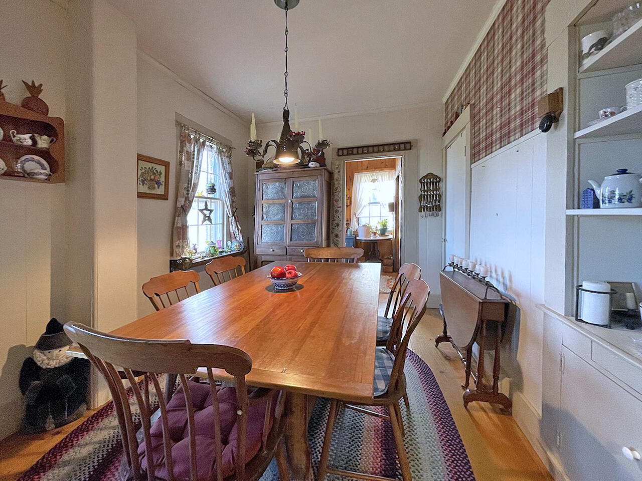 40 Highway 129 Walpole, ME 04573 - Photo 13 of 23 Dining Room
