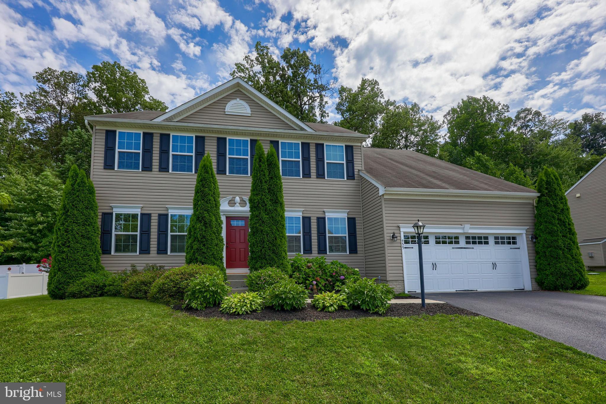955 Countryside Road Seven Valleys, PA 17360 - Photo 1 of 50 Gallery Image 1
