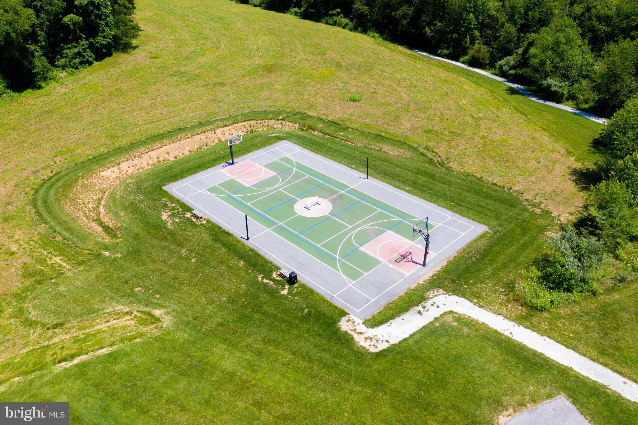 955 Countryside Road Seven Valleys, PA 17360 - Photo 46 of 50 Gallery Image 46