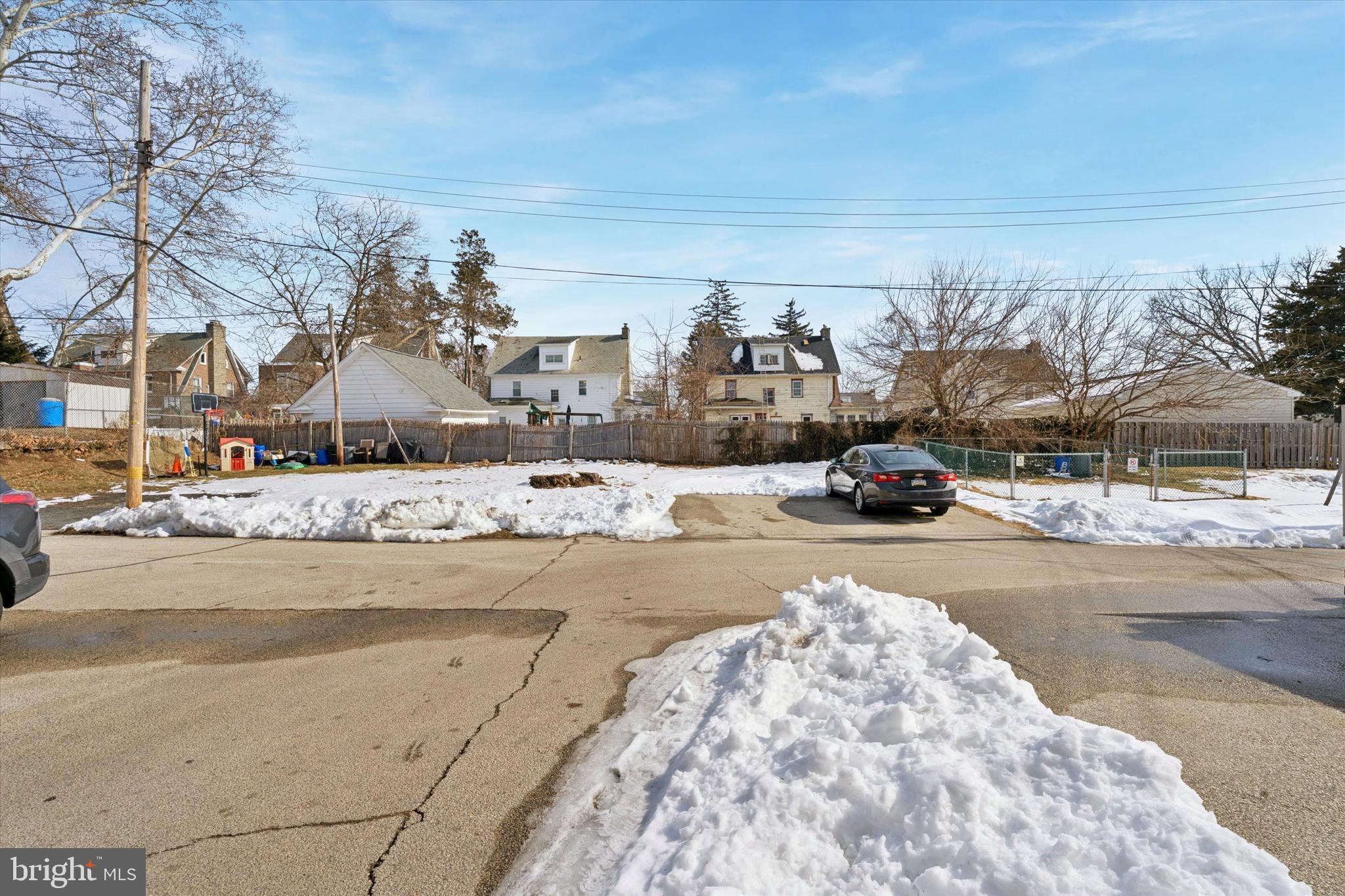 811 Burmont Road, Unit B Drexel Hill, PA 19026 - Photo 24 of 24