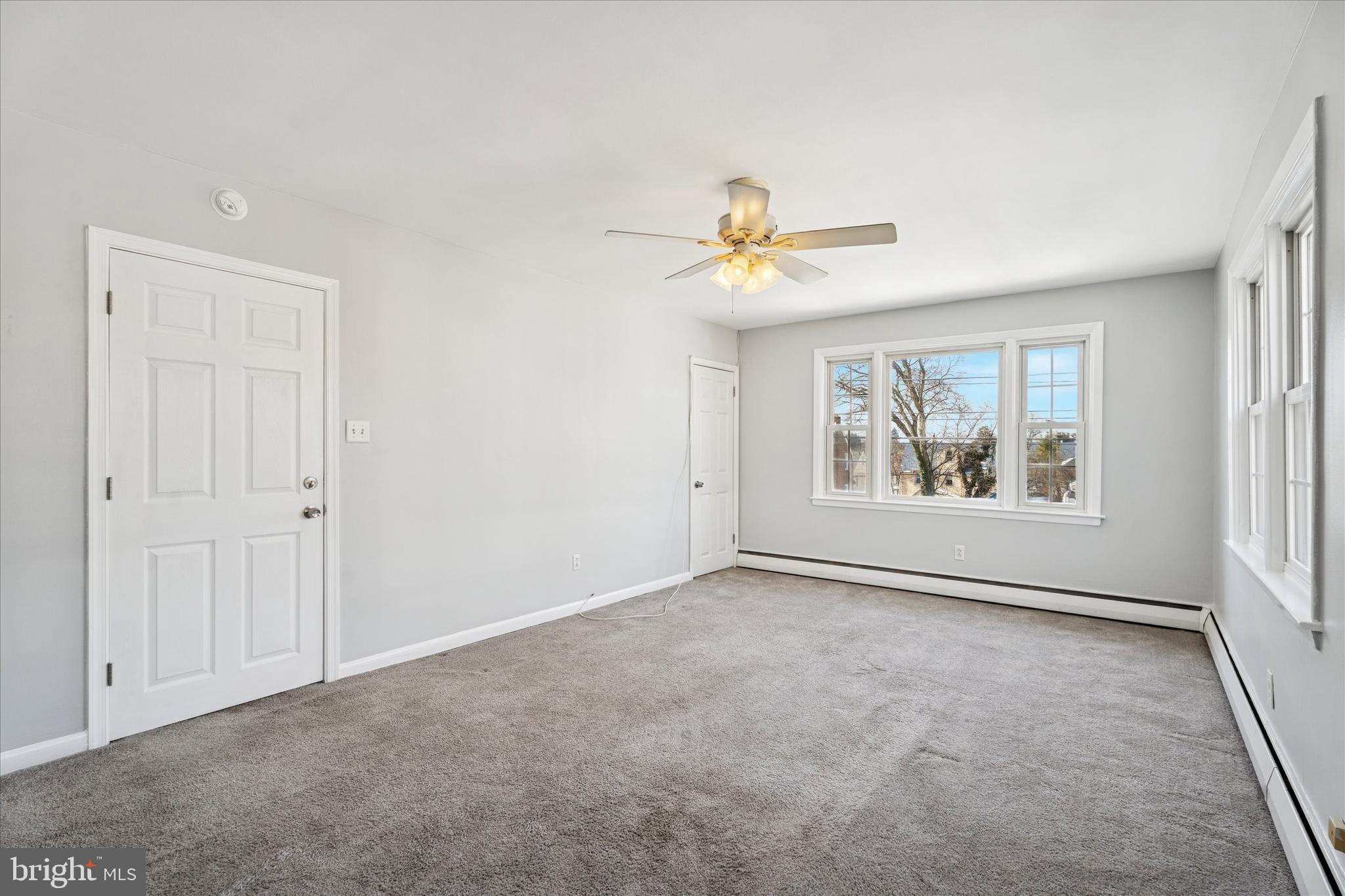 811 Burmont Road, Unit B Drexel Hill, PA 19026 - Photo 5 of 24