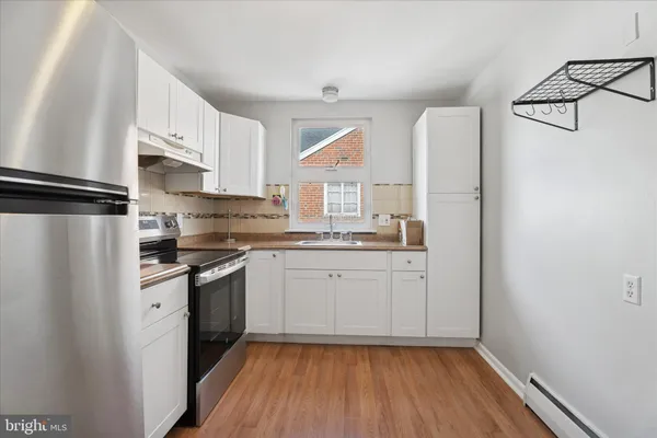 $1,600 | 811 Burmont Road, Unit B, Drexel Hill, PA 19026