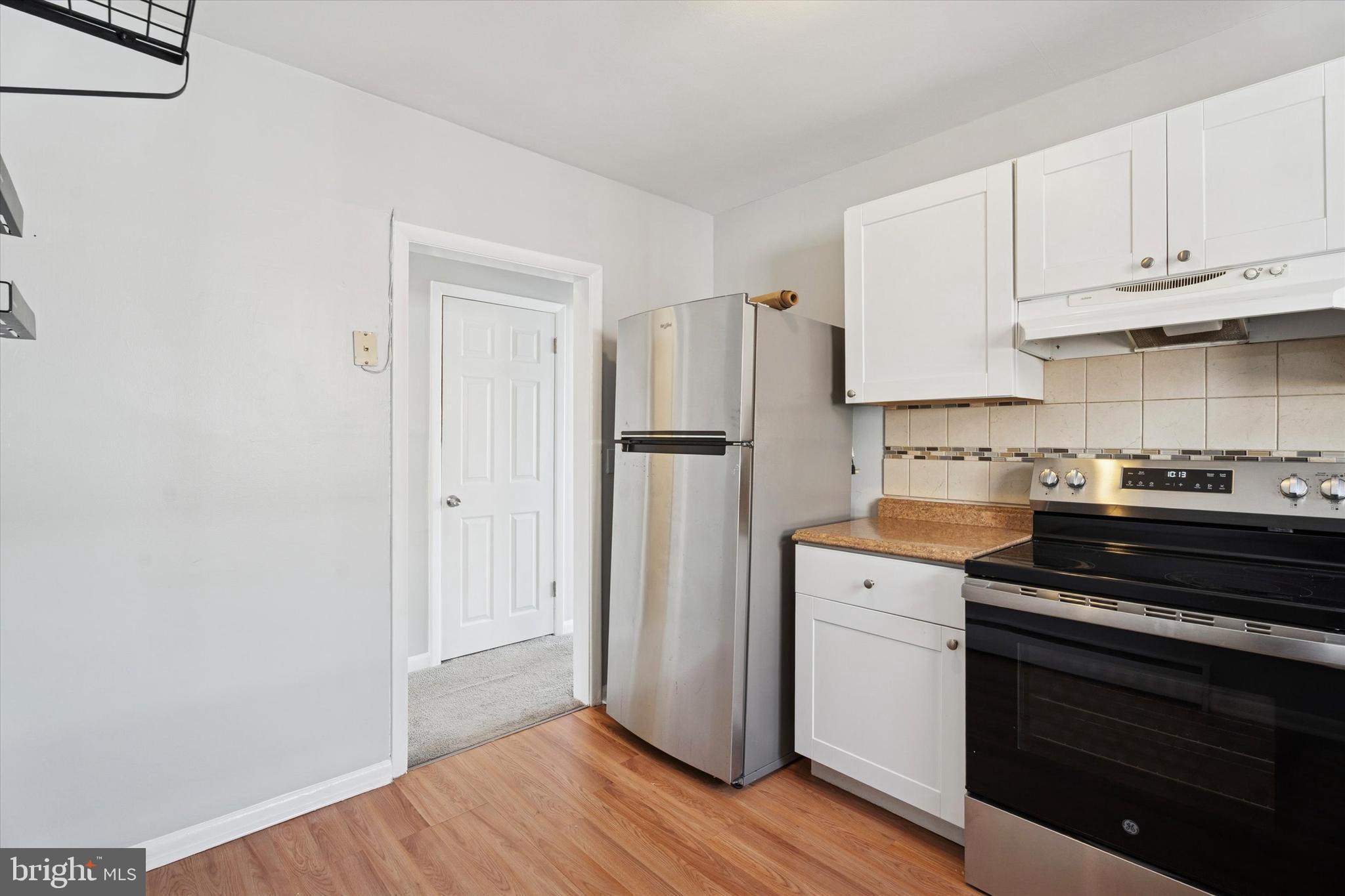 811 Burmont Road, Unit B Drexel Hill, PA 19026 - Photo 10 of 24