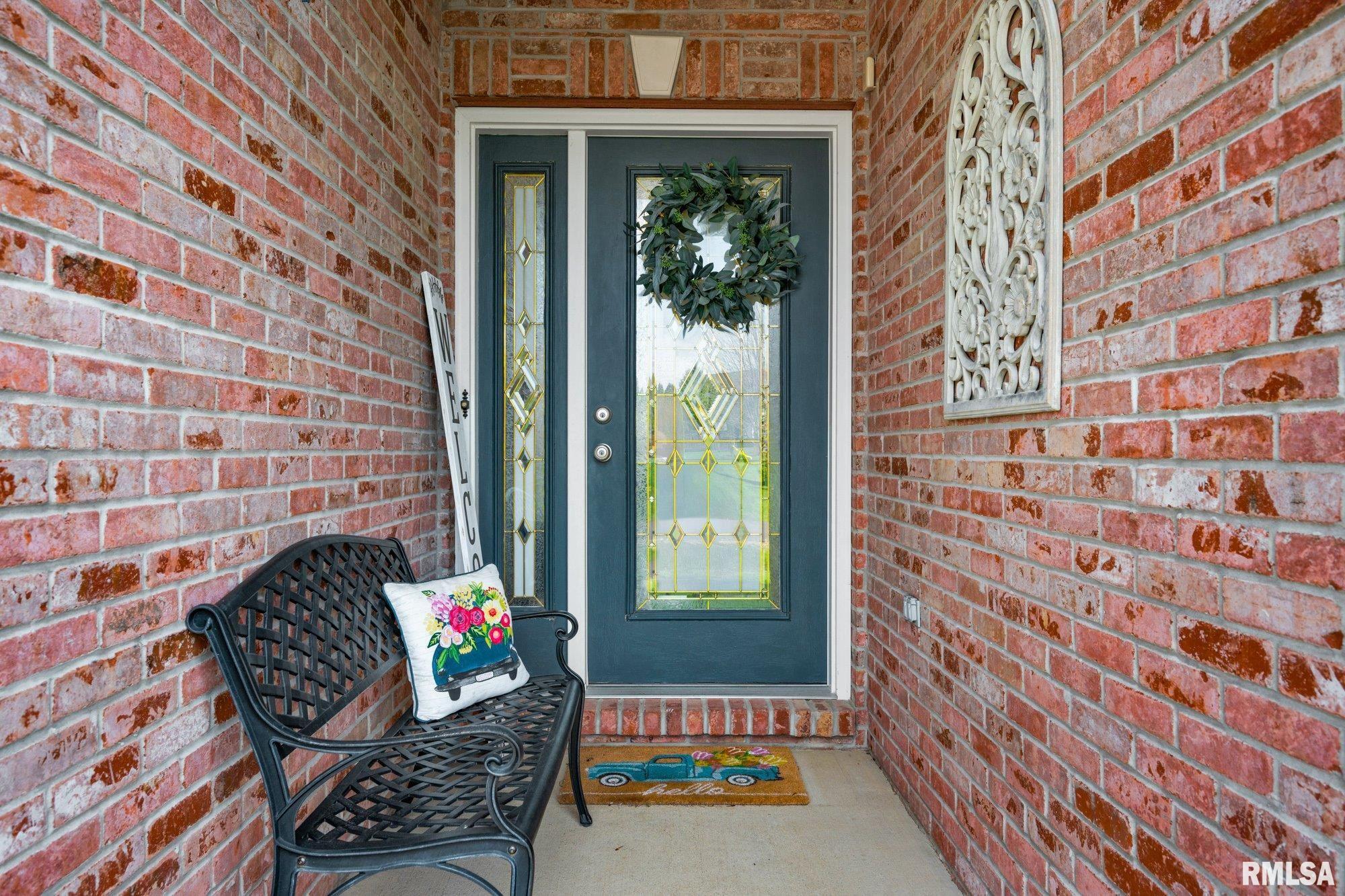 410 Westminster Road Germantown Hills, IL 61548 - Photo 2 of 58