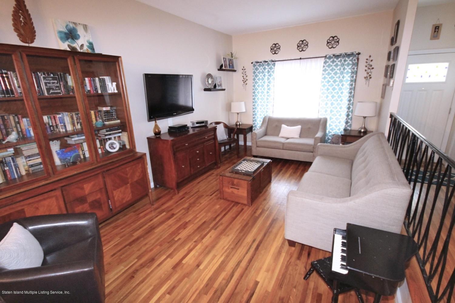 54 Dewhurst Street Staten Island, NY 10314 - Photo 3 of 18 pic 3