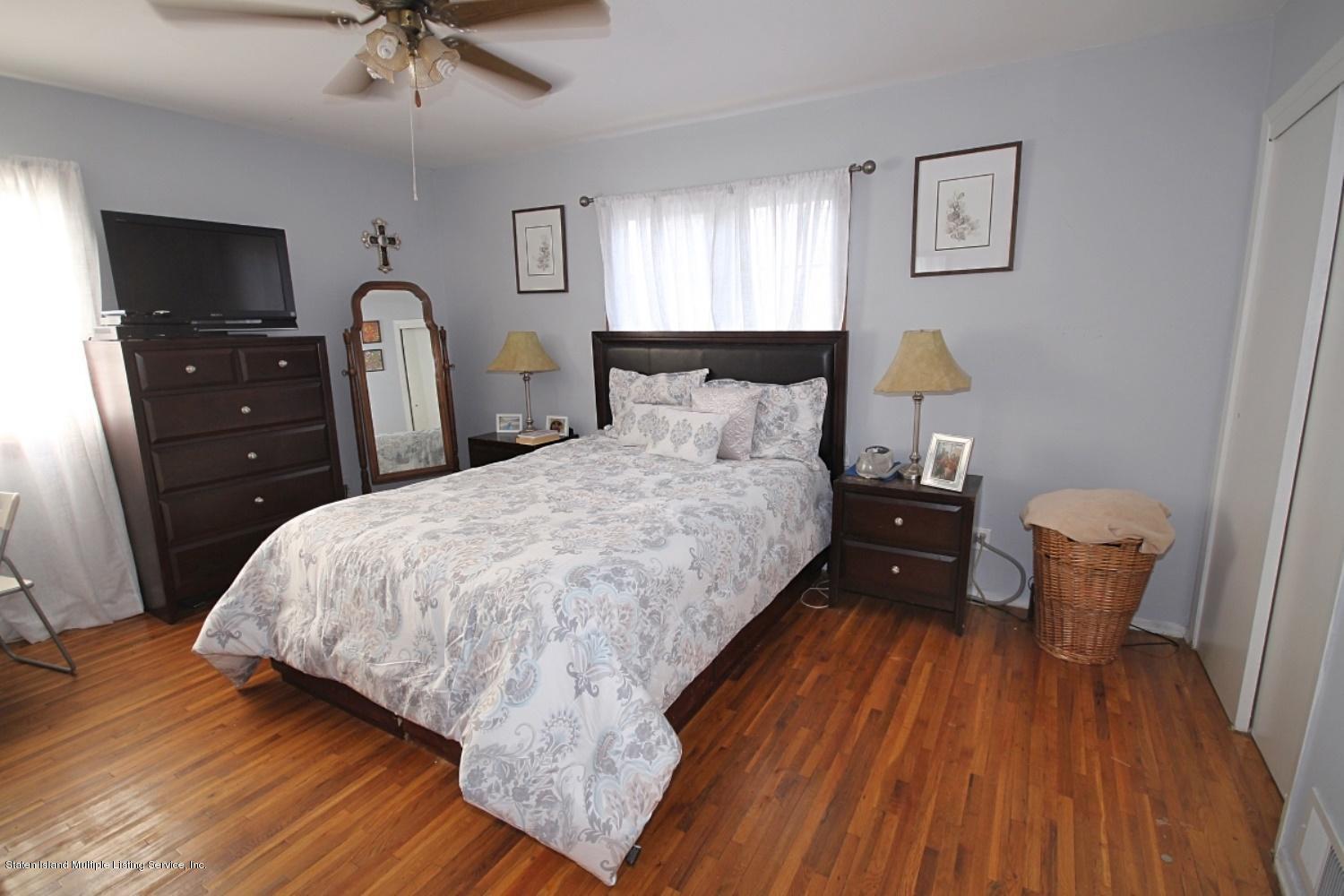 54 Dewhurst Street Staten Island, NY 10314 - Photo 10 of 18 pic 10