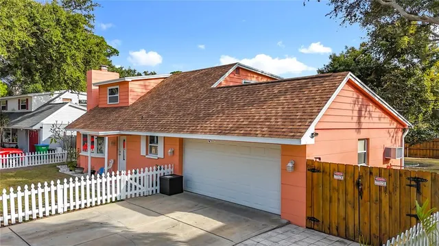 $425,000 | 14961 Newport Road, Clearwater, FL 33764