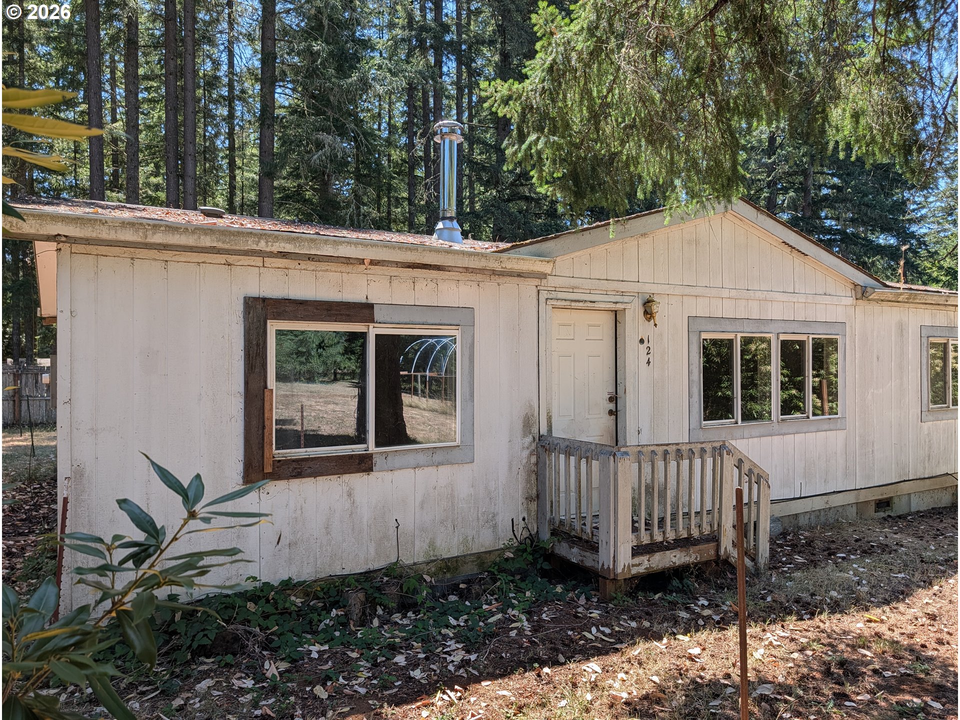 49241 Mountain View Road Oakridge, OR 97463 - Photo 19 of 46 Gallery Image 19